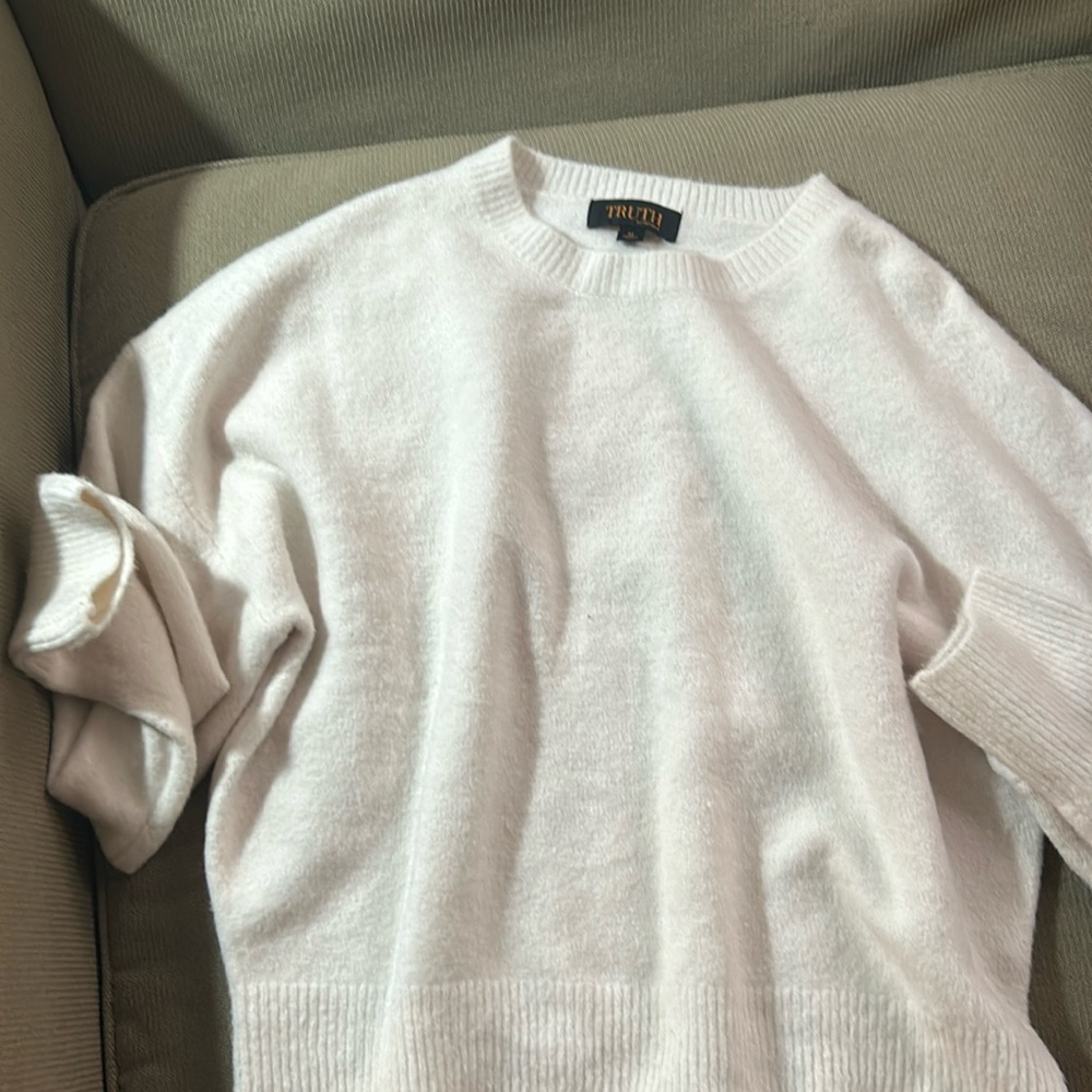 Truth by Republic Sweater